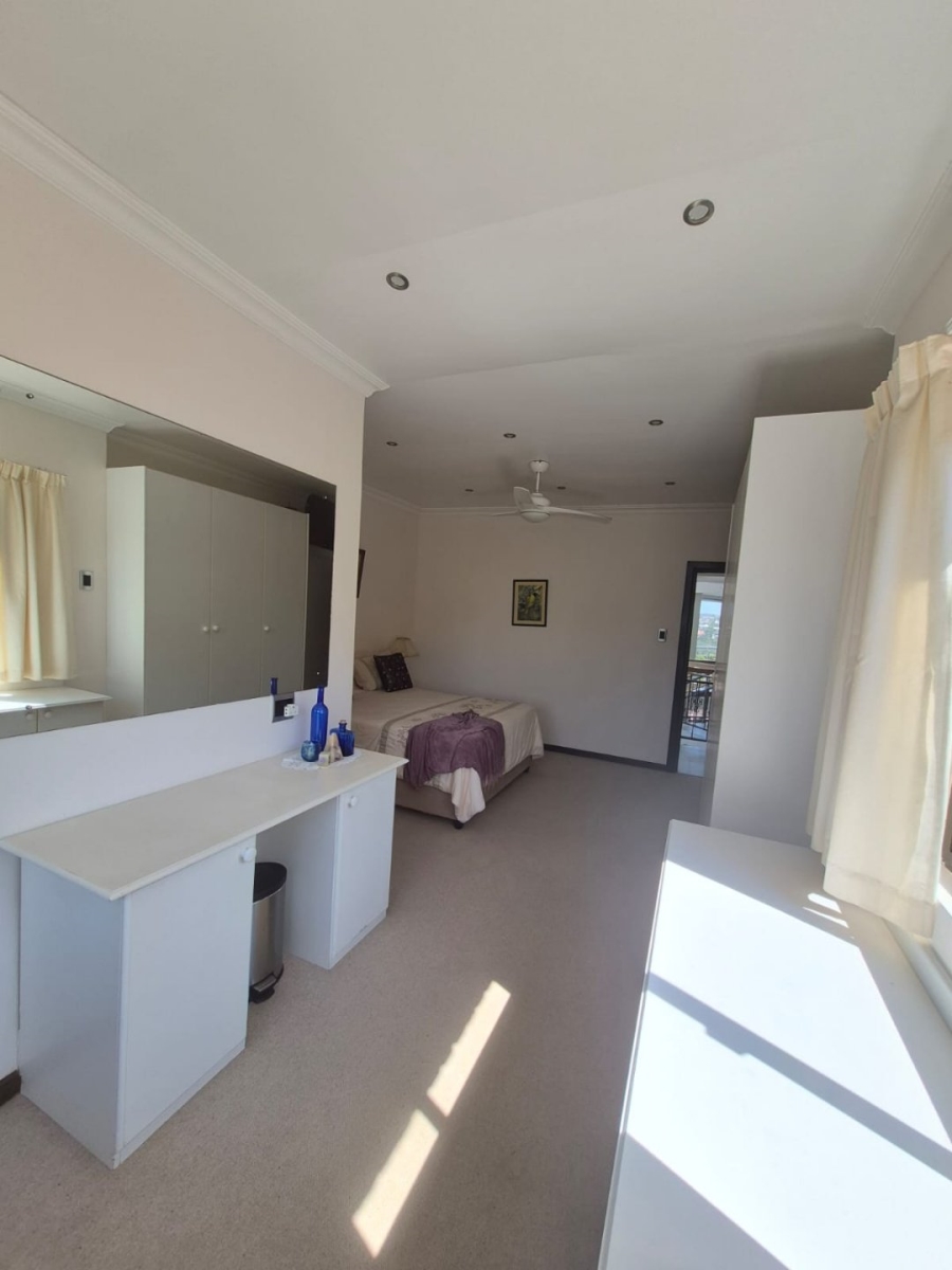 5 Bedroom Property for Sale in Blue Bend Eastern Cape